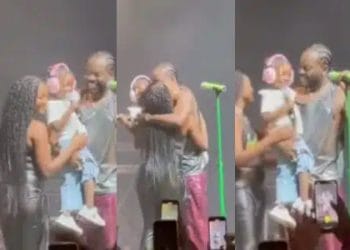 simi agbaby deja stage